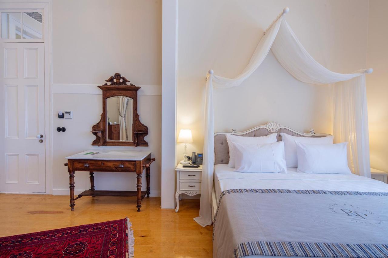 Rasim Palas Cesme Bagian luar foto